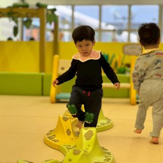 LINE_ALBUM_搭火車、親子館_251224_84