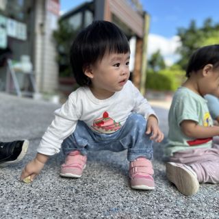 75B192B0-3348-414B-931E-94DD4FFE560B