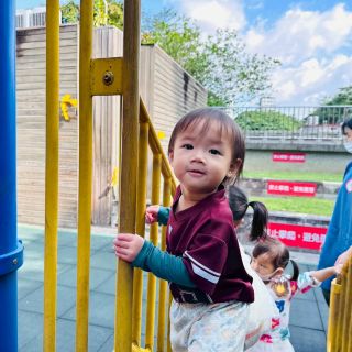 AD415E4B-6DE2-4F0A-A80B-0AD4CA950843