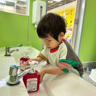 LINE_ALBUM_壓泡泡_260320_10