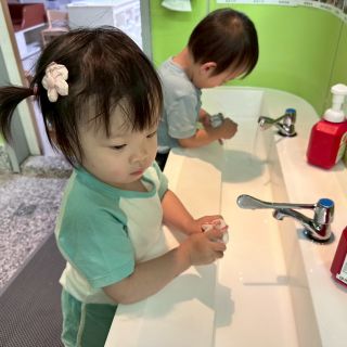 LINE_ALBUM_穿襪子_260430_90