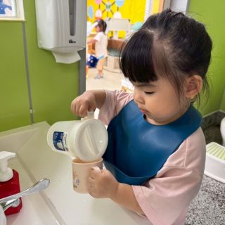LINE_ALBUM_倒水_260708_38